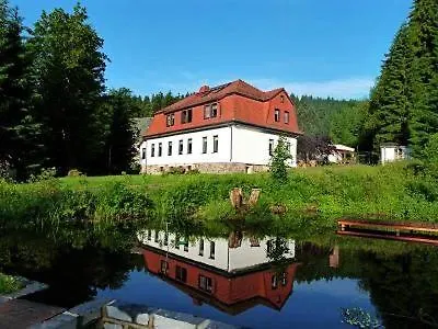 Ferienhaus Ratsmühle, Haus Am Teich *